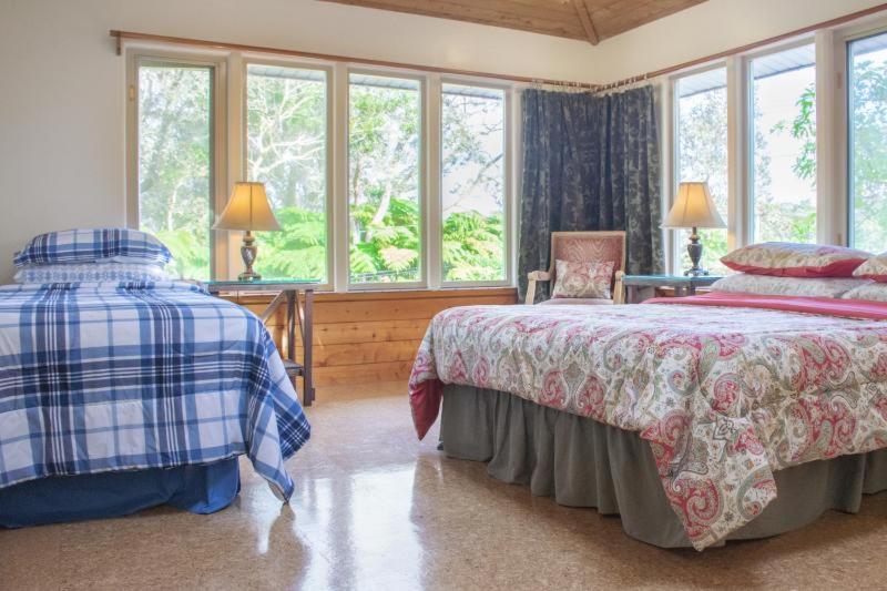 Volcano Inn Bed N Breakfast Экстерьер фото