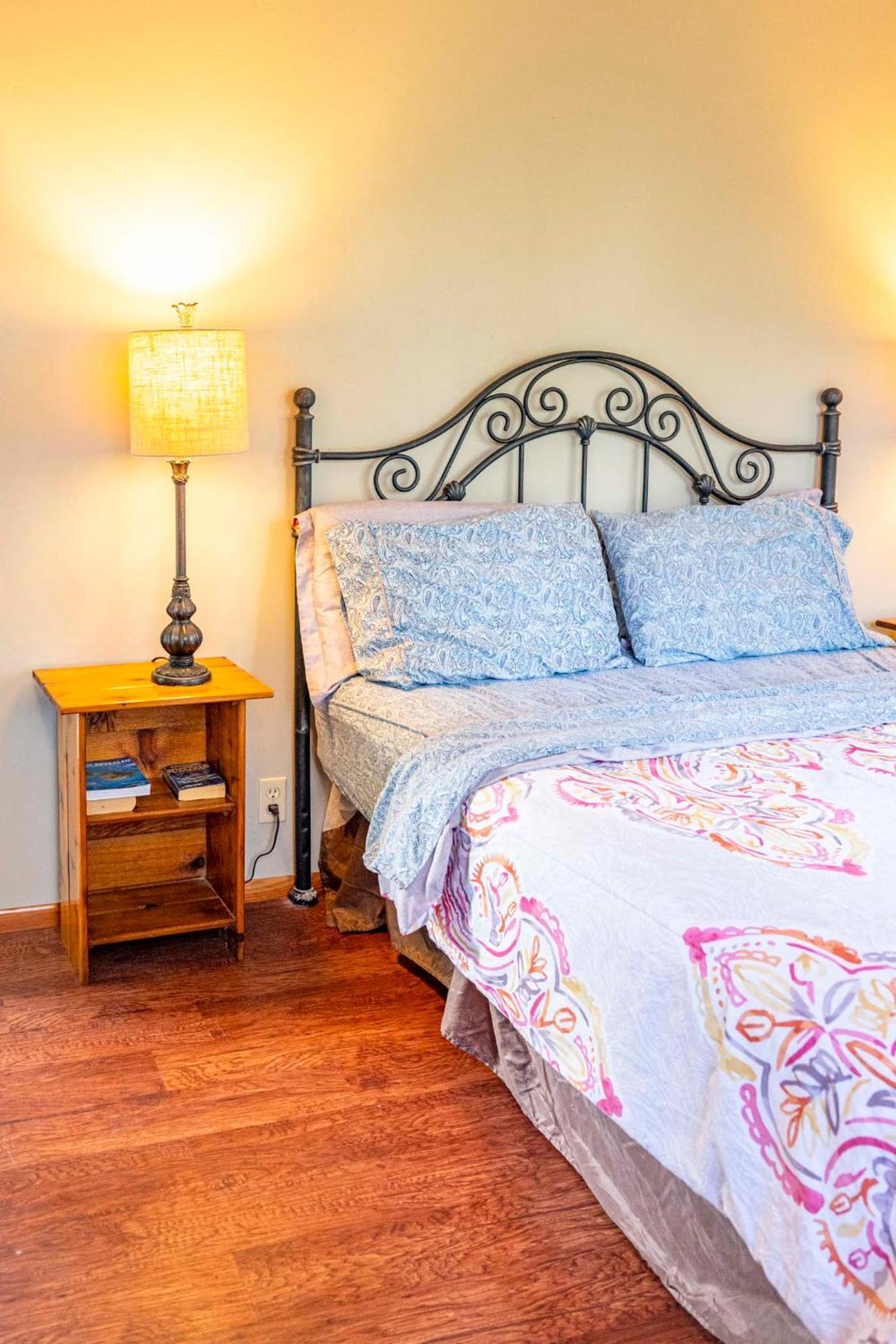 Volcano Inn Bed N Breakfast Экстерьер фото